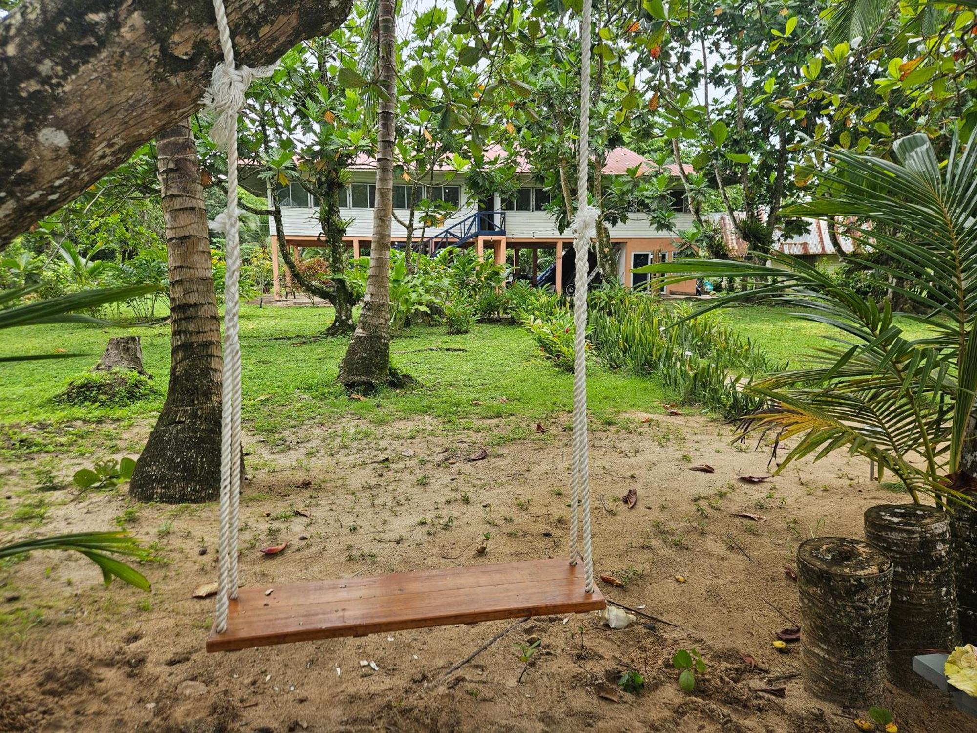 Drago Beach House - Private Beach Boca del Drago Bagian luar foto