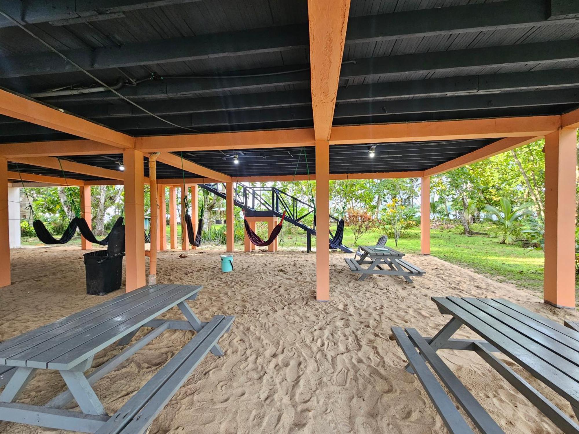 Drago Beach House - Private Beach Boca del Drago Bagian luar foto